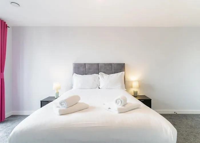 Contemporary 1 Bed Apartment Central Birmingham
